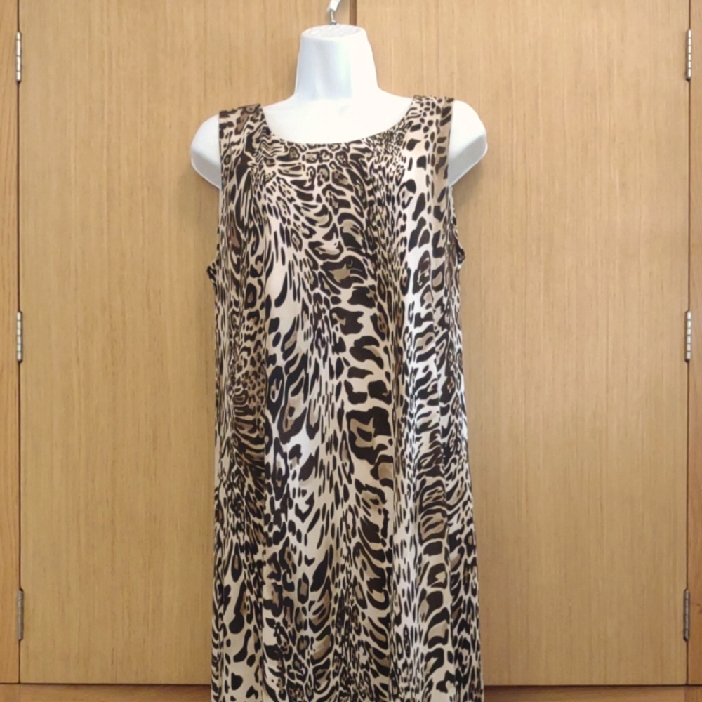 Chico's SZ 2 Animal Print SLVLESS Maxi Dress